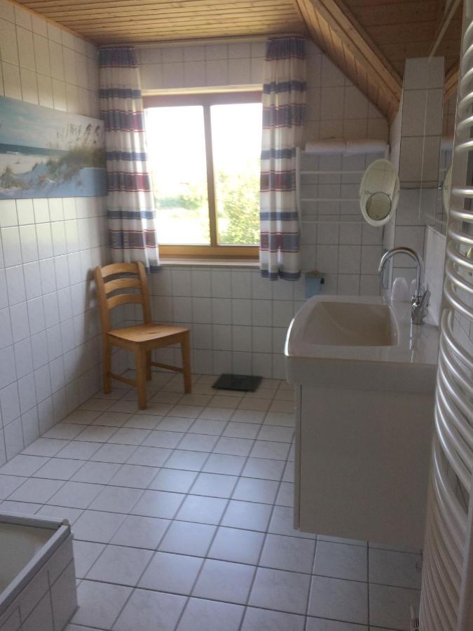 Apartamento Haus Emken Neuharlingersiel Exterior foto